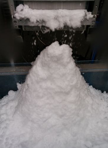 Сплит-снегогенератор R-Snow SPLIT PROF для СПА